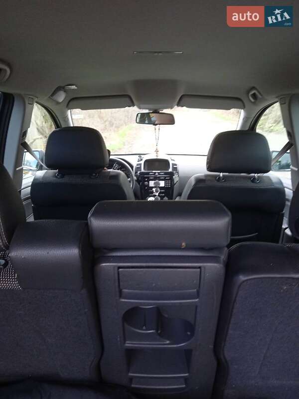 Мінівен Opel Zafira 2010 в Воловцю