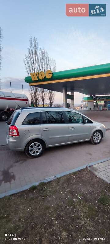Мінівен Opel Zafira 2009 в Первомайську