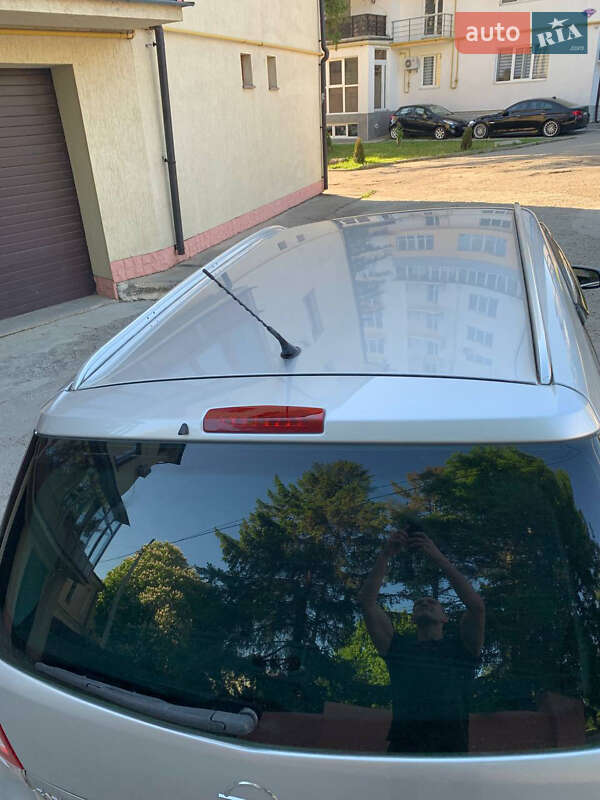 Минивэн Opel Zafira 2008 в Черновцах