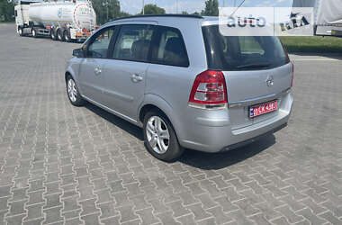 Минивэн Opel Zafira 2009 в Луцке