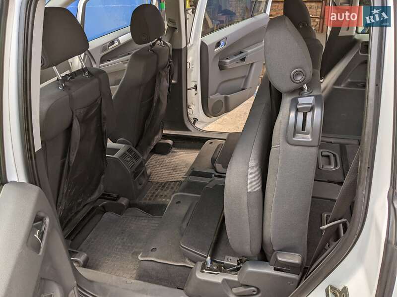 Мінівен Opel Zafira 2012 в Конотопі