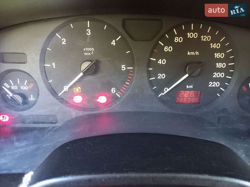 Мінівен Opel Zafira 2001 в Великому Березному