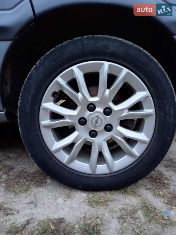 Мінівен Opel Zafira 2003 в Могилів-Подільському фото 12 Мінівен Opel Zafira 2003 в Могилів-Подільському