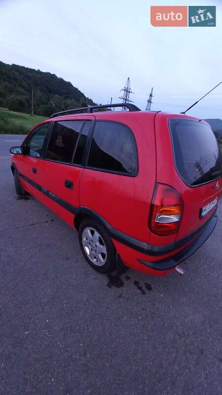 Мінівен Opel Zafira 2001 в Великому Березному
