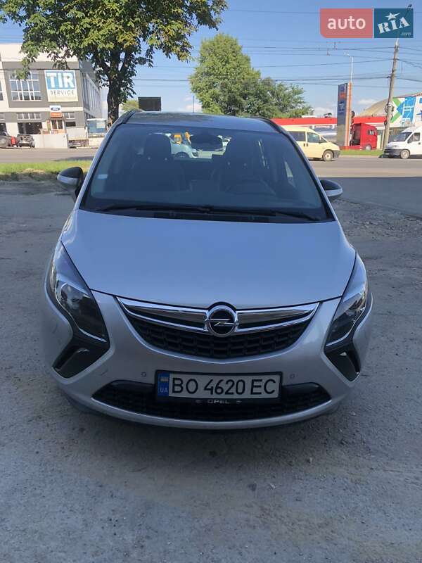 Микровэн Opel Zafira 2016 в Тернополе