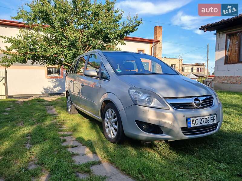 Мінівен Opel Zafira 2009 в Локачах