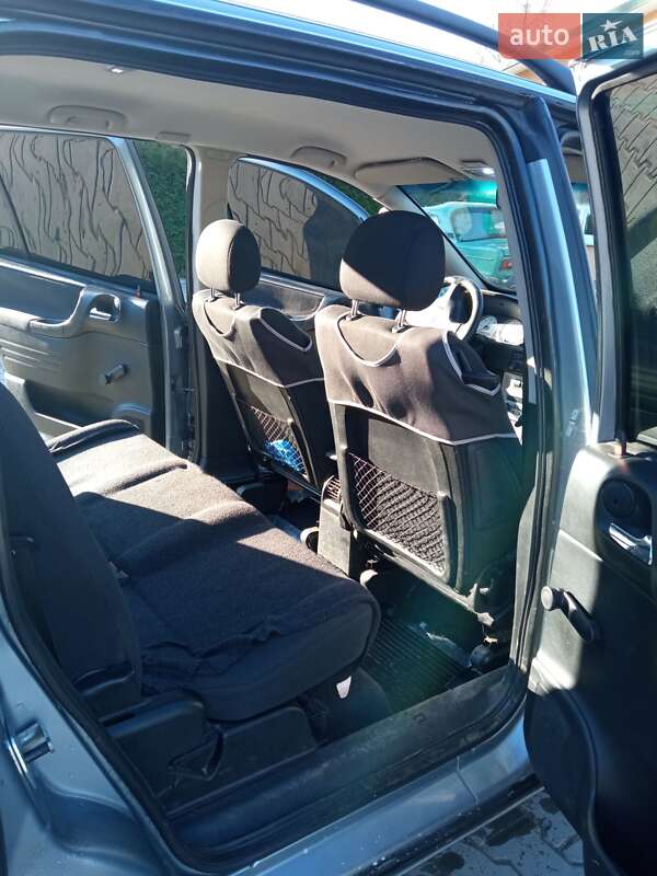 Минивэн Opel Zafira 2005 в Турке