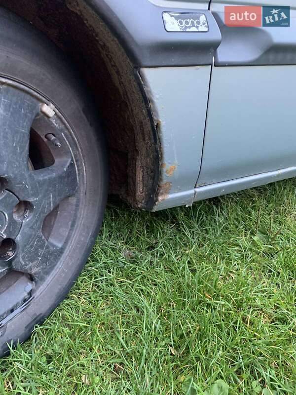 Мінівен Opel Zafira 2000 в Львові