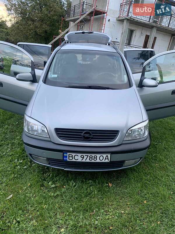 Мінівен Opel Zafira 2000 в Львові