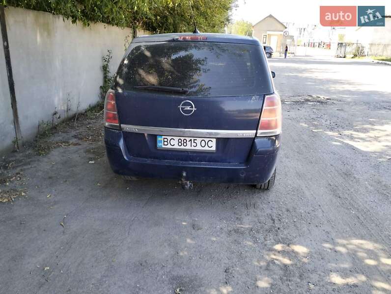 Минивэн Opel Zafira 2007 в Тернополе