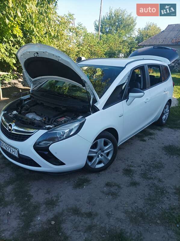 Мінівен Opel Zafira 2013 в Старокостянтинові