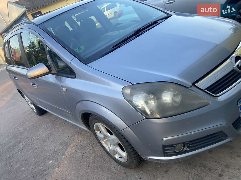 Мінівен Opel Zafira 2007 в Самборі