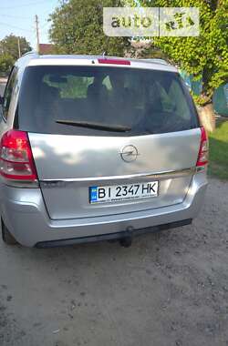 Минивэн Opel Zafira 2010 в Кременчуге