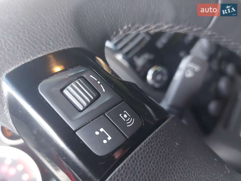 Мінівен Opel Zafira 2010 в Дніпрі