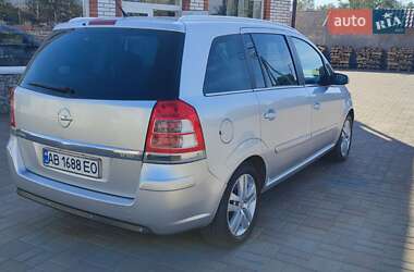 Минивэн Opel Zafira 2008 в Баре