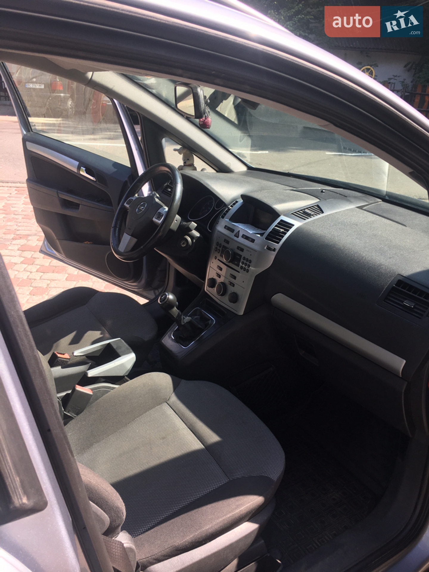 2010 Opel Zafira - мініатюра 12