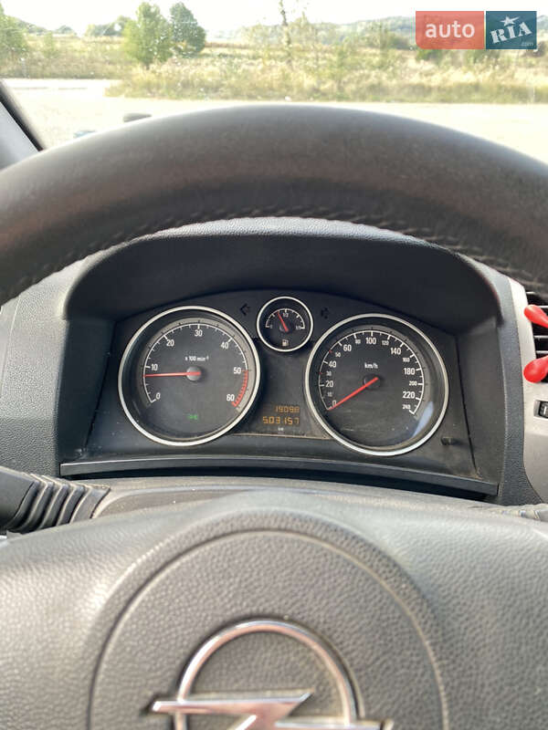 Минивэн Opel Zafira 2006 в Львове