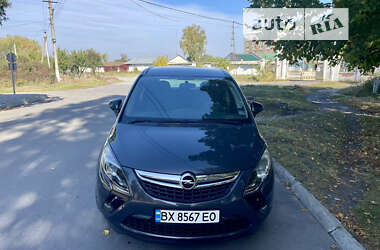 Минивэн Opel Zafira 2014 в Красилове