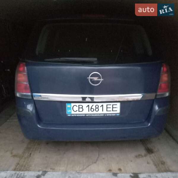 Мінівен Opel Zafira 2005 в Ніжині