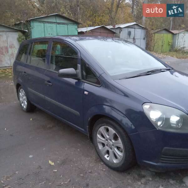 Мінівен Opel Zafira 2005 в Ніжині
