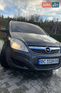 Минивэн Opel Zafira 2008 в Турке