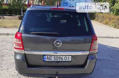 Минивэн Opel Zafira 2009 в Днепре