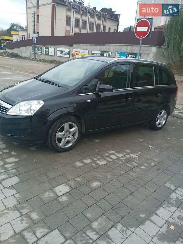 Минивэн Opel Zafira 2008 в Тернополе