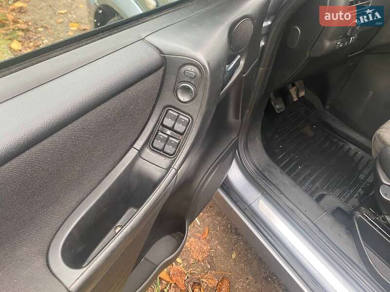 Минивэн Opel Zafira 2004 в Львове фото 16 Минивэн Opel Zafira 2004 в Львове