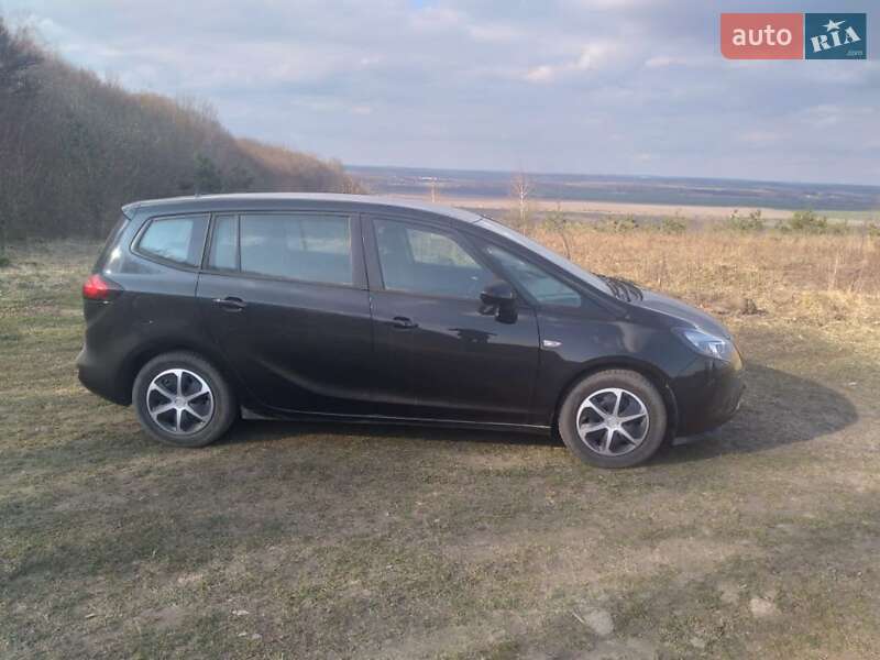 Минивэн Opel Zafira 2016 в Красилове