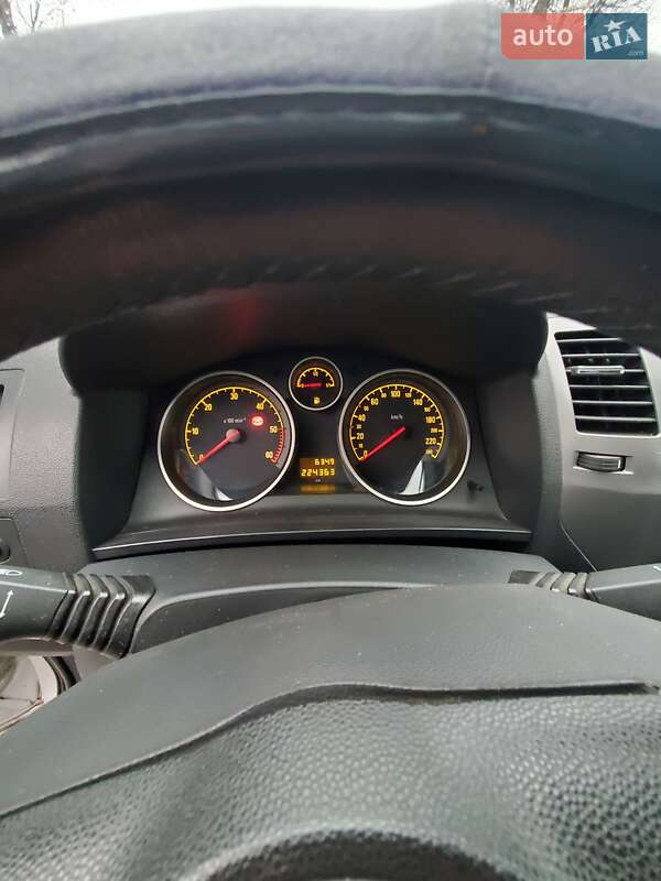 Мінівен Opel Zafira 2007 в Сокалі