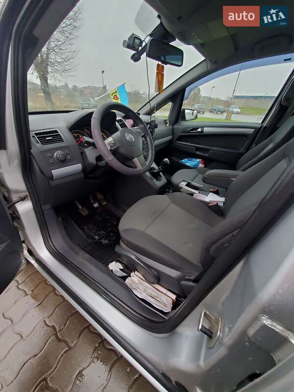 Мінівен Opel Zafira 2007 в Сокалі