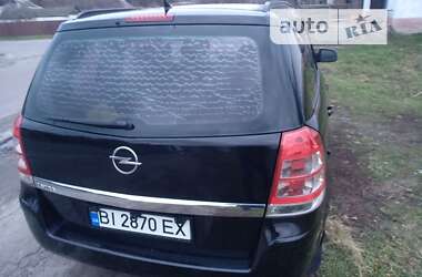 Минивэн Opel Zafira 2010 в Полтаве