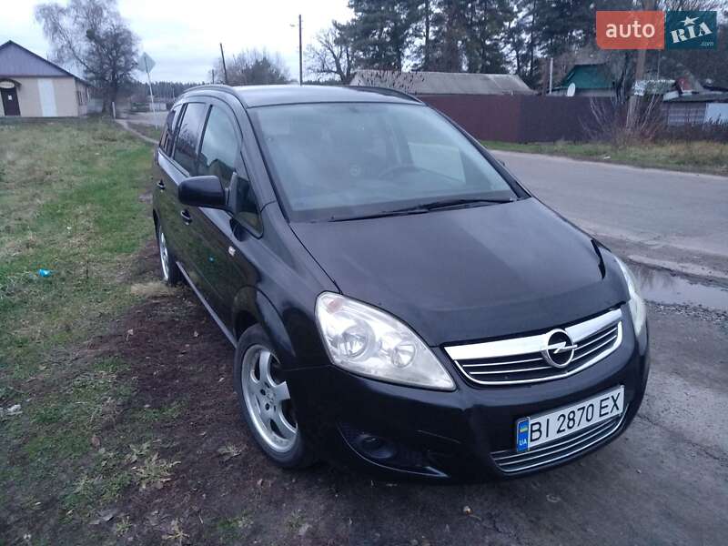 Мінівен Opel Zafira 2010 в Полтаві