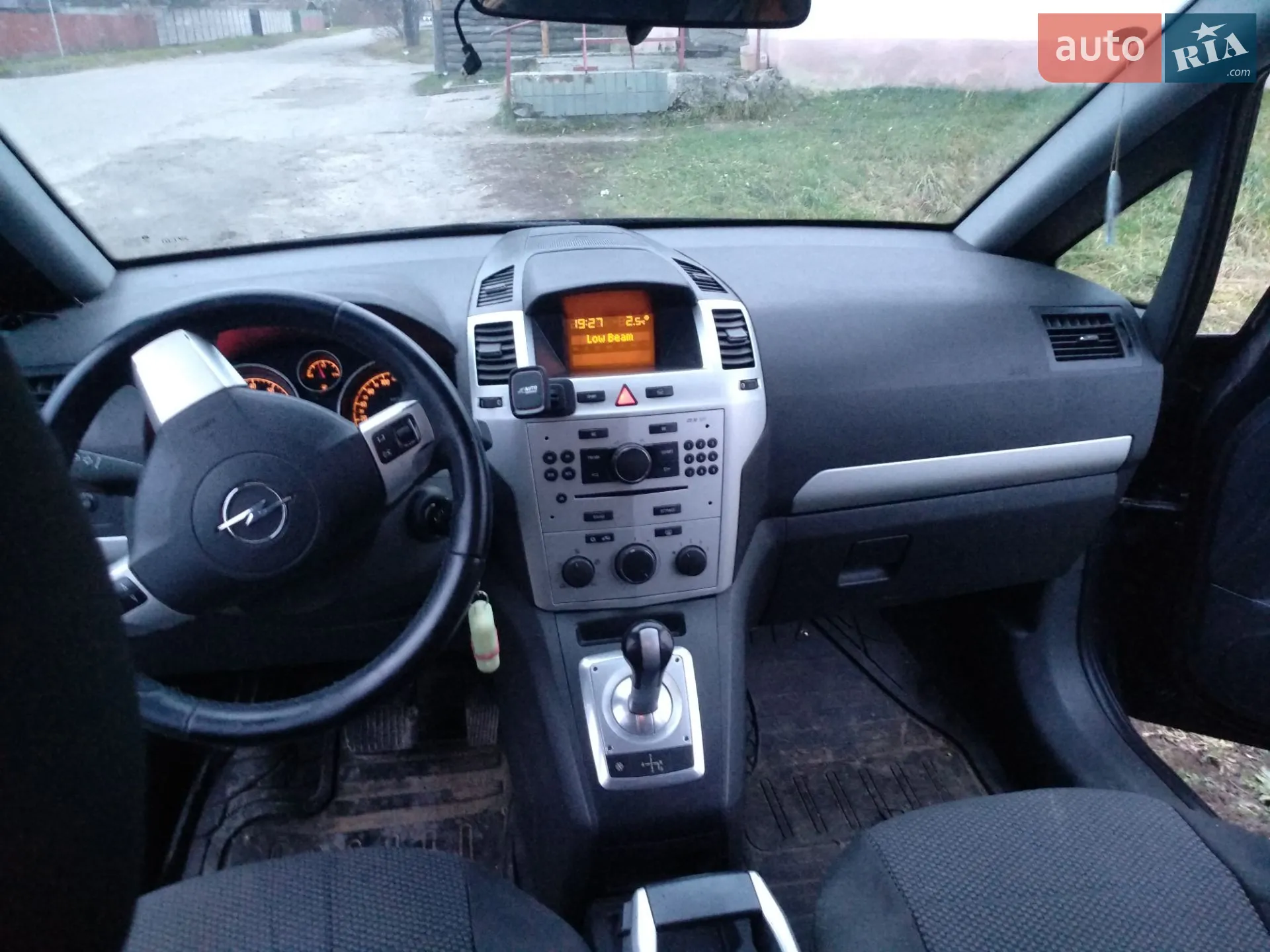 2010 Opel Zafira - мініатюра 46