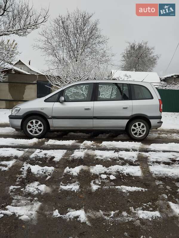 Мінівен Opel Zafira 2005 в Краматорську