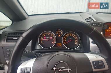 Минивэн Opel Zafira 2009 в Коломые