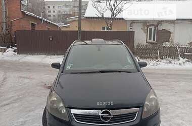 Минивэн Opel Zafira 2005 в Житомире