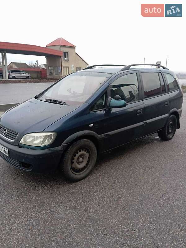 Мінівен Opel Zafira 2002 в Херсоні