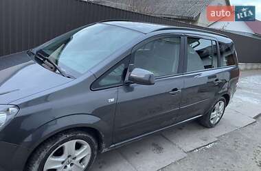 Минивэн Opel Zafira 2012 в 