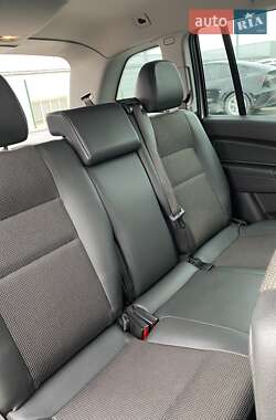 Минивэн Opel Zafira 2010 в 