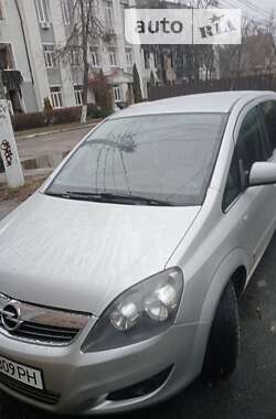 Мінівен Opel Zafira 2011 в Ірпені