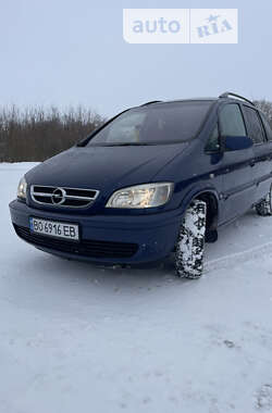Минивэн Opel Zafira 2004 в 