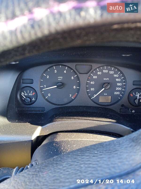 Минивэн Opel Zafira 2002 в Тлумаче