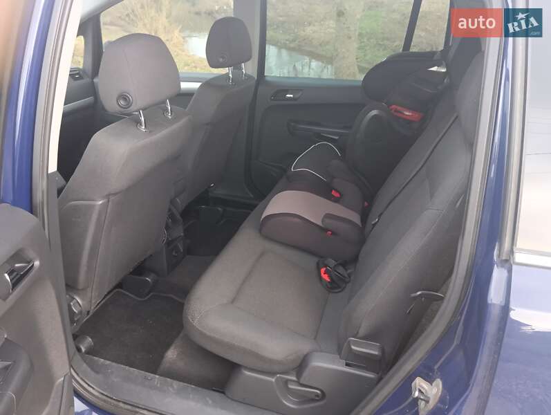 Мінівен Opel Zafira 2013 в Дрогобичі