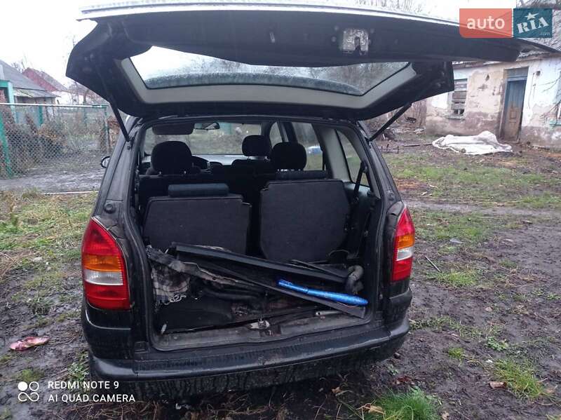 Мінівен Opel Zafira 1999 в Чуднові