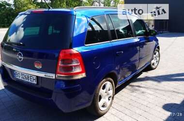 Мінівен Opel Zafira 2011 в Дніпрі