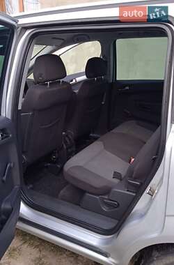 Минивэн Opel Zafira 2006 в Березному