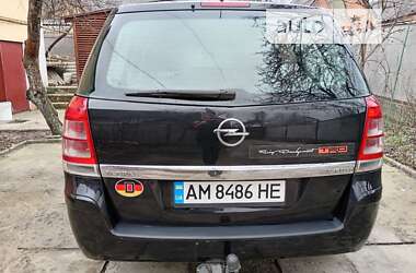 Минивэн Opel Zafira 2008 в Житомире