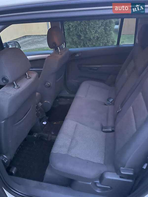Минивэн Opel Zafira 2009 в Стрые