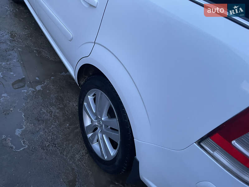 Минивэн Opel Zafira 2009 в Стрые